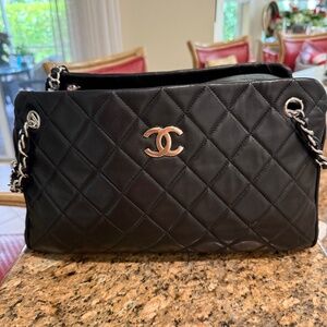 Chanel Authentic Classic Shopping Tote